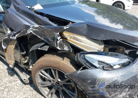 2025 Tesla Model Y Long Range Dual Motor All-Wheel Drive from USA, damaged, VIN 7SAYGDED2SF272932